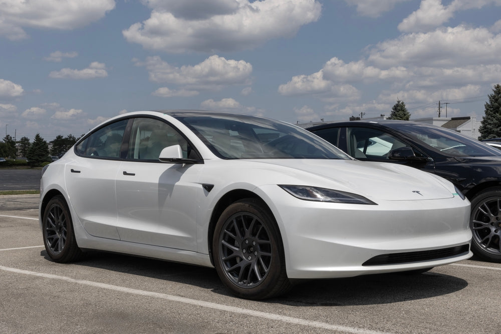 Tesla importe-t-elle des pièces du Canada ?
