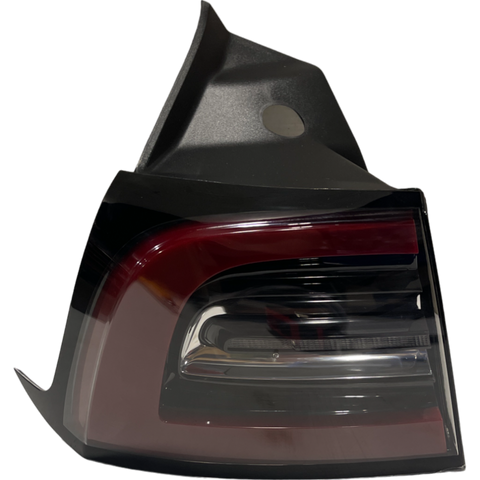 TESLA MODEL Y FEU ARRIERE EXTERIEUR GAUCHE JAUNE CLIGNOTANT 2020-2025 - AFTERMARKET - OEM Numéro de pièce : 1077399-00-D, 1077397-00-G