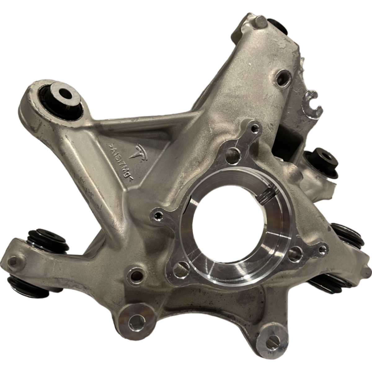 Tesla Rear Knuckles TESLA MODEL Y REAR STEERING KNUCKLE LEFT 2020-2024 - NEW ORIGINAL - PA