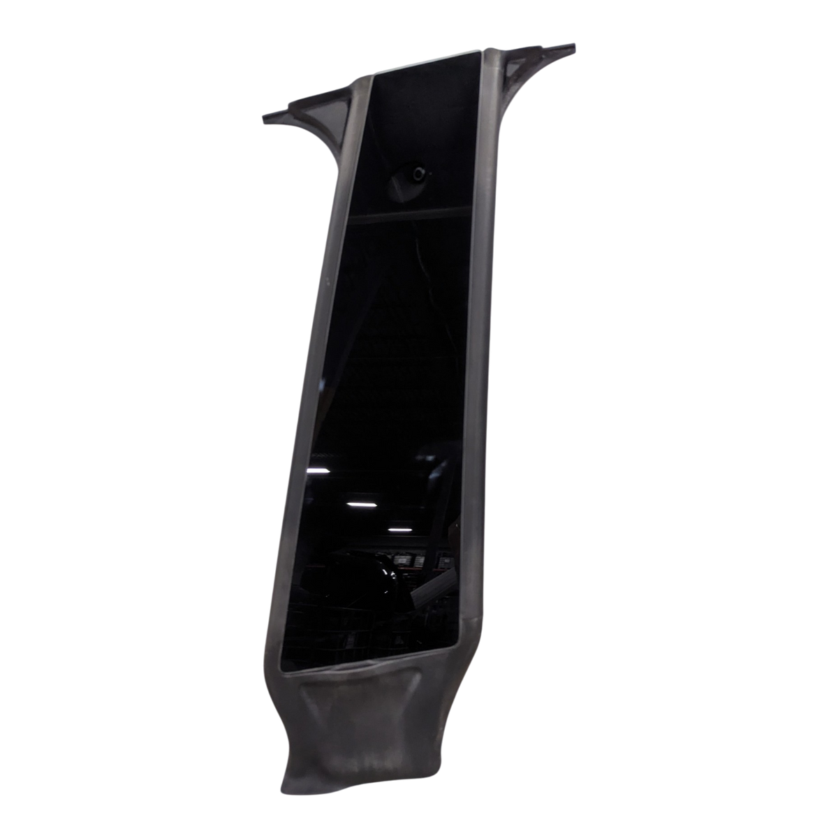 TESLA MODEL Y ASSEMBLY - B PILLAR APPLIQUE - LEFT HAND 1506885-98-H