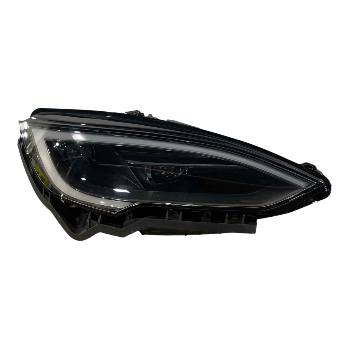 TESLA MODEL S HEADLAMP RIGHT 2021 + MATRIX LEVEL UP - OEM Pièce NUMÉRO : 1563714-00-G