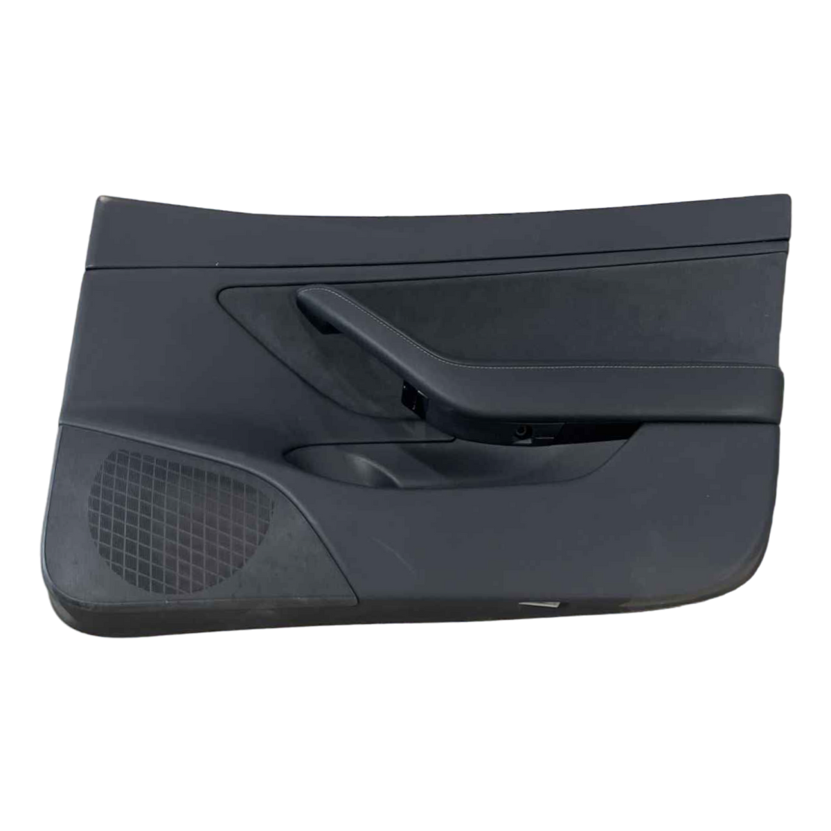 TESLA MODEL 3  DOOR TRIM, FRONT RH, LEFT HAND DRIVE ASY, PREM BLACK 1090411-01-I