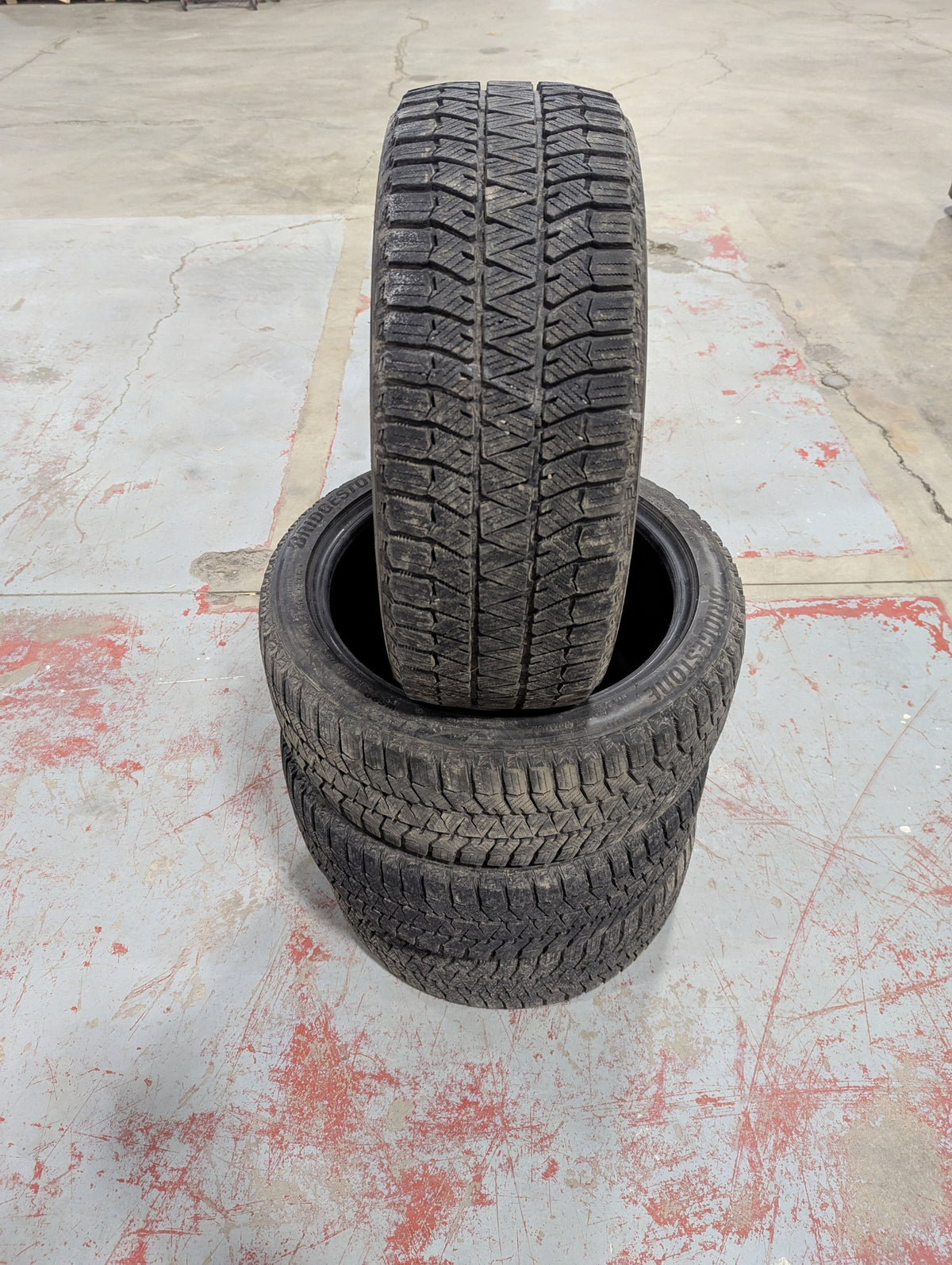 Pneu Bridgestone 225/45R18 d'occasion