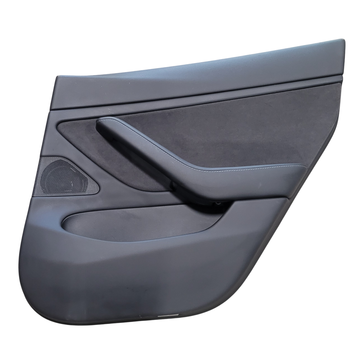 TESLA MODEL 3  DOOR TRIM, REAR RH, ASY, PREM BLACK 1090415-01-M