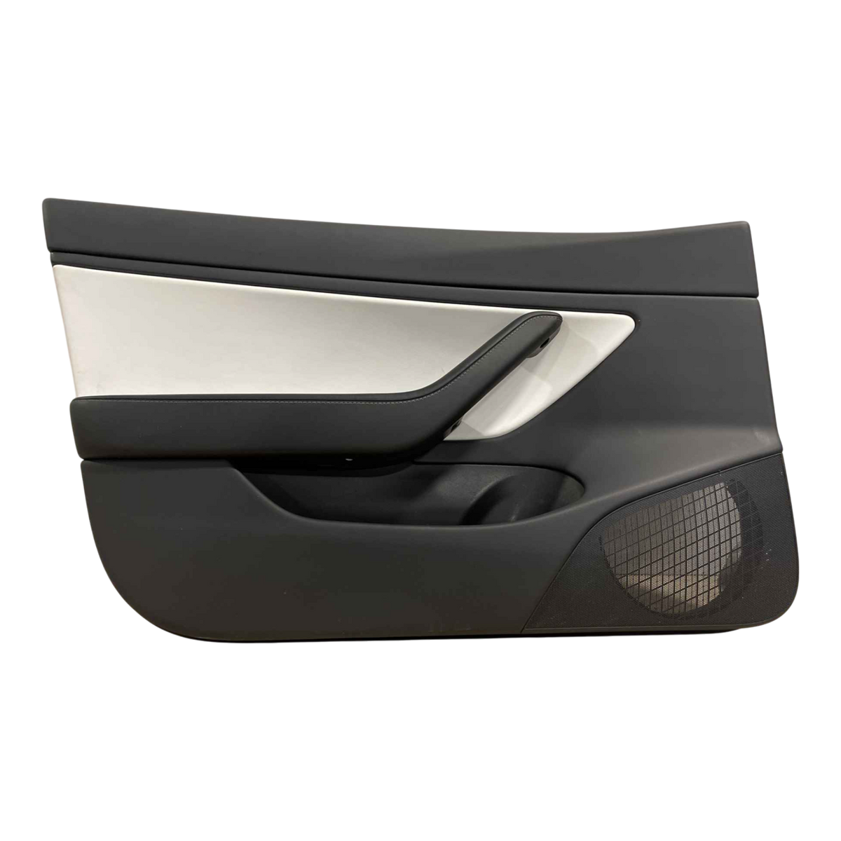TESLA MODEL 3  DOOR TRIM, FR LEFT HAND, LEFT HAND DRIVE, ASY, PREM (WHITE) 1090409-92-L