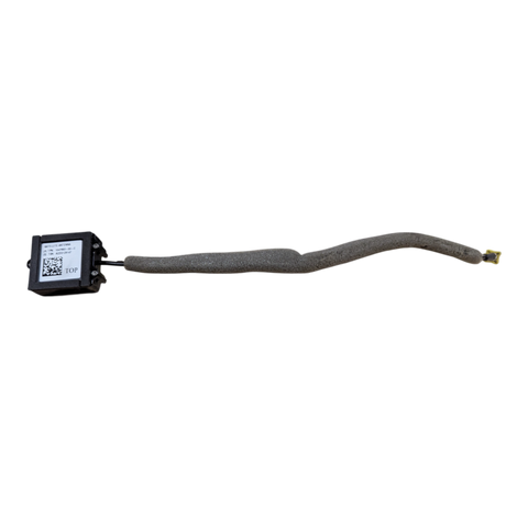 TESLA MODEL X  SDARS-IOP ANTENNA 1047863-00-C