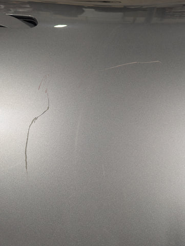 CHEVROLET EQUINOX EV DOOR REAR RIGHT  85825749 ** SEE PICTURE FOR SCRATCH **