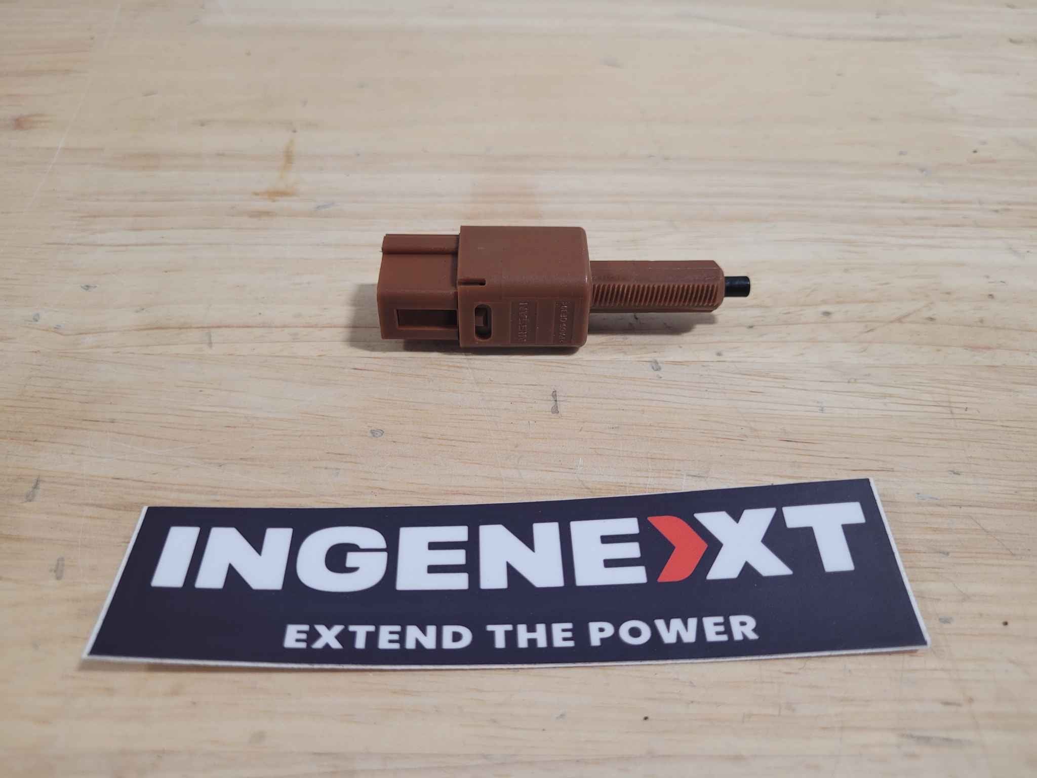 NISSAN LEAF GEN 1 / GEN 2 ASCD CANCEL SWITCH ASSEMBLY 25300-3RA0A ...