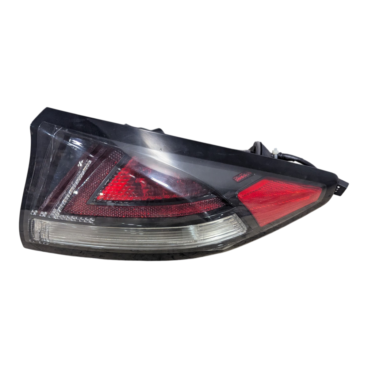HYUNDAI IONIQ EV TAIL LAMP RH 92402-G2250