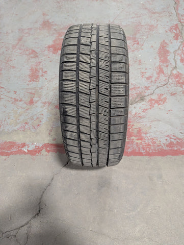 Pneu usagé 235/45R18 Boto BS68