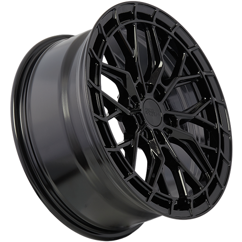 720 Form FF19 18x8.0 5x114.3 ET35 — Gloss Black