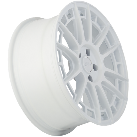 720 Form CIRCUIT-X 18x8.0 5x114.3 ET35 — Satin White