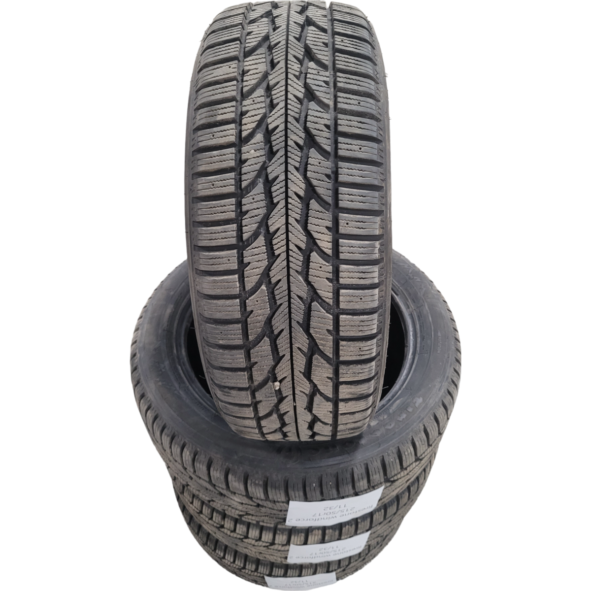 Used tire 215/50R17 Firestone winterforce 2