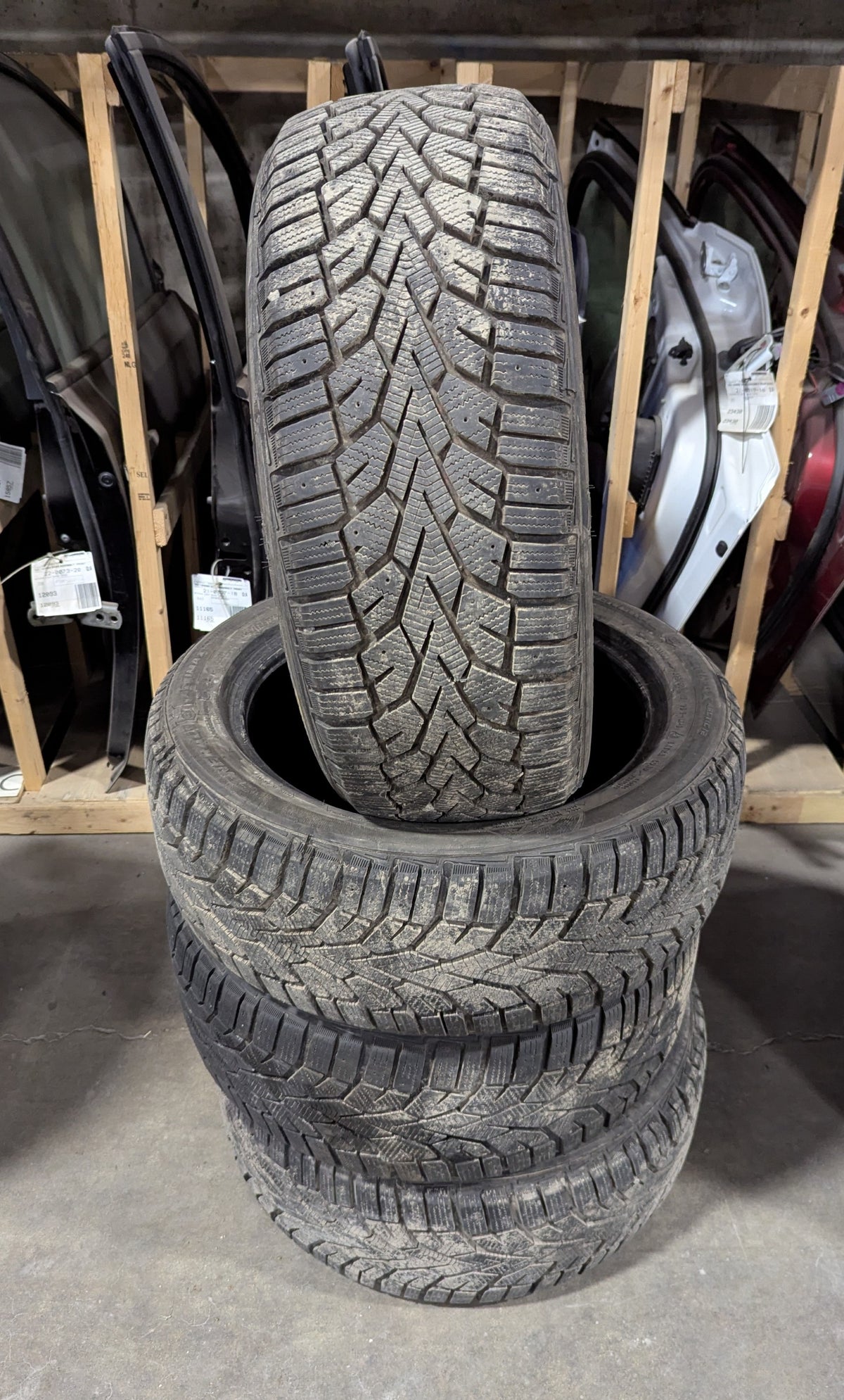 Pneus usagés  215/50R17 General Altimax Arctic 12