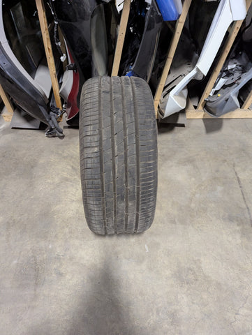 Used tire 255/40R20 Goodyear Eagle F1