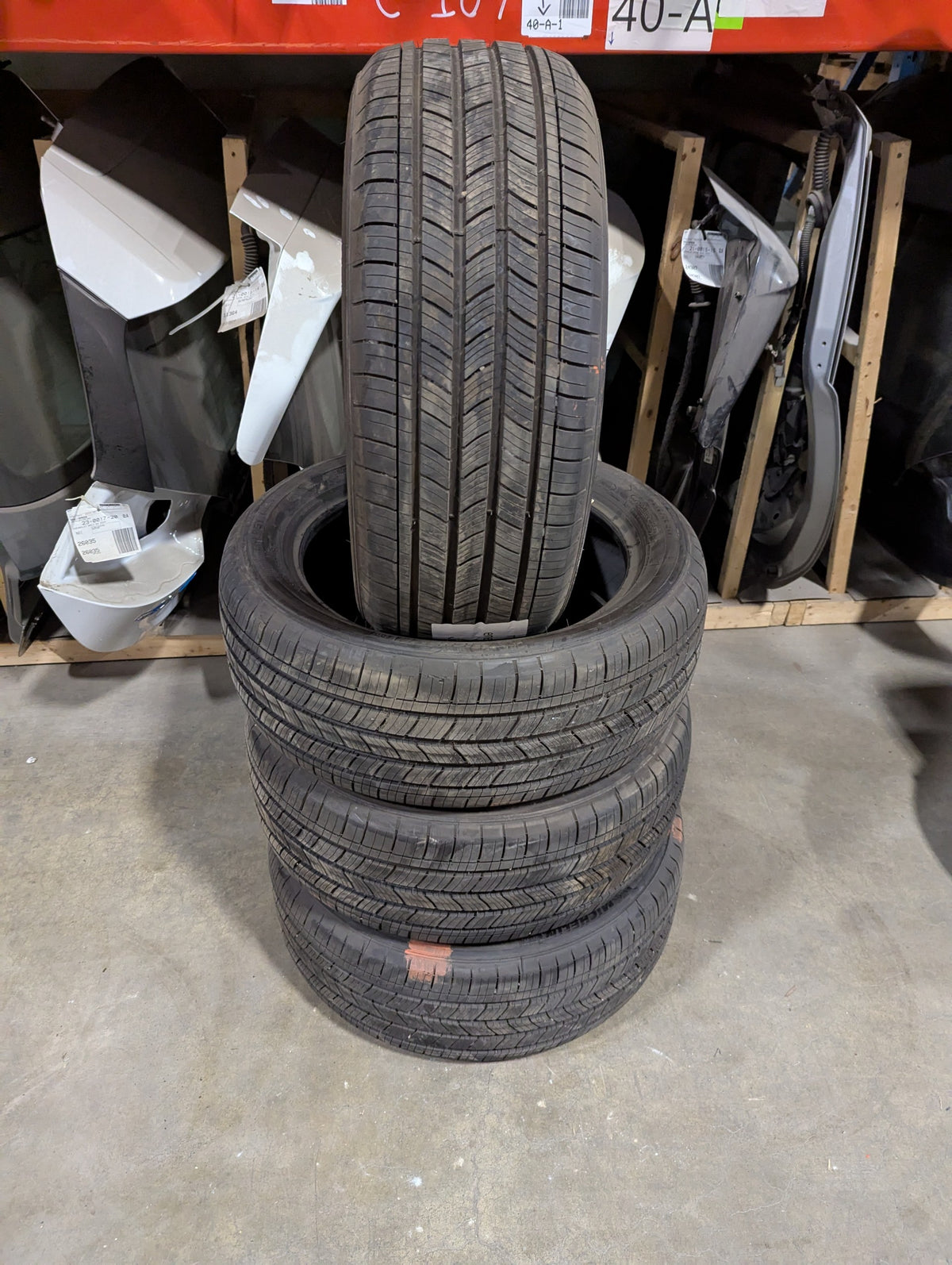 Used tire 215/50R17 Michelin Energy Saver
