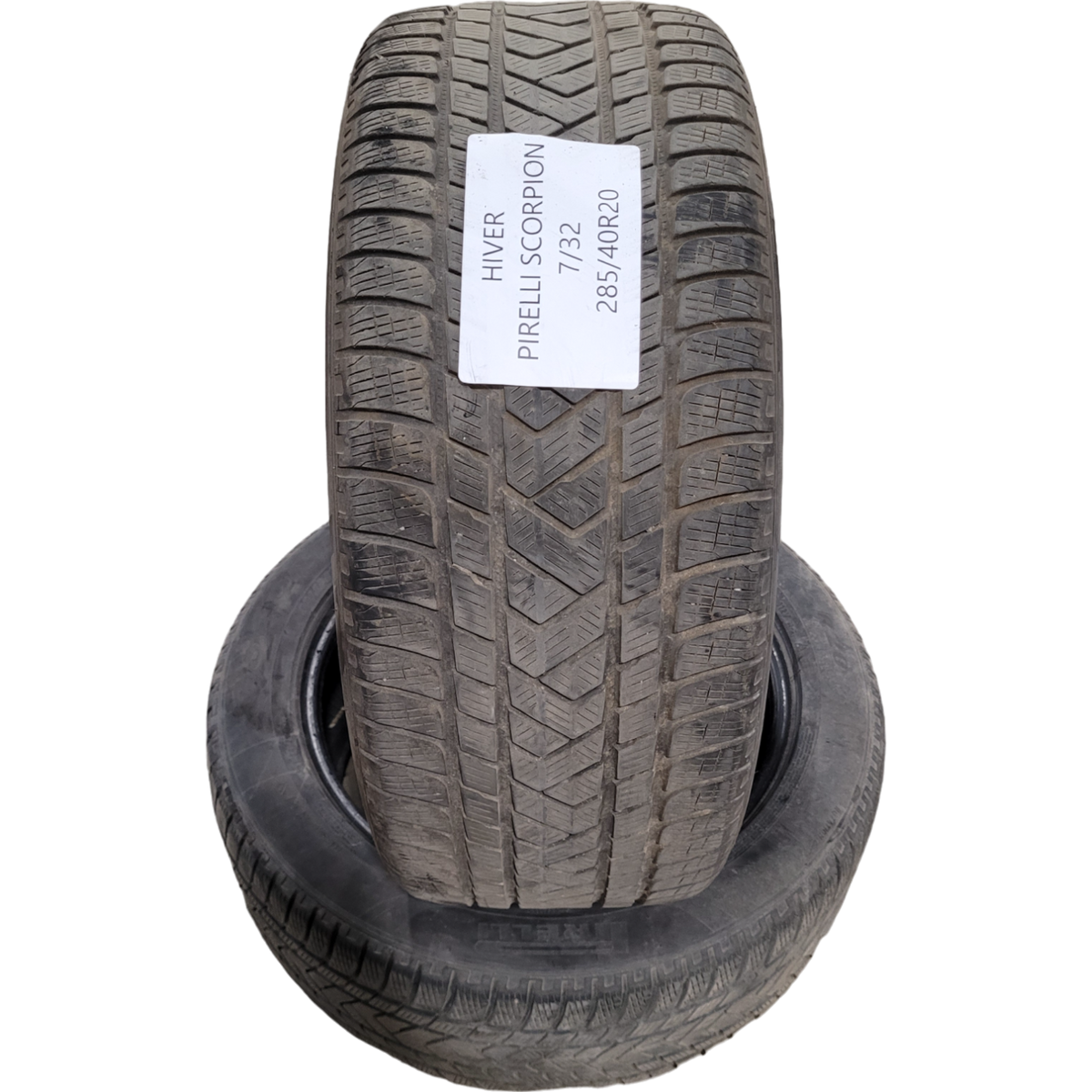 Used tire 285/40R20 Pirelli scorpion