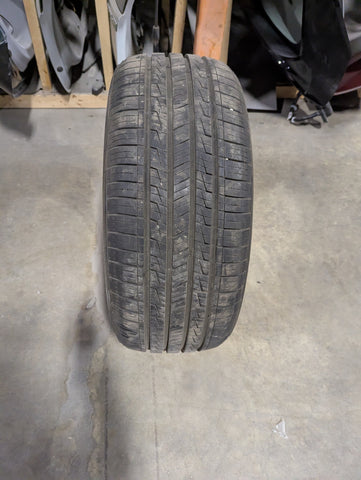 Used tire 215/50R17 Road X RX Motion