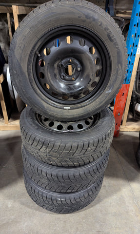 Pneus usagés  205/60R16 Sailun ice blazer / avec roue en acier