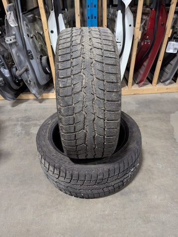 Pneus usagés  215/50R17 Toyo Observe GSi-6