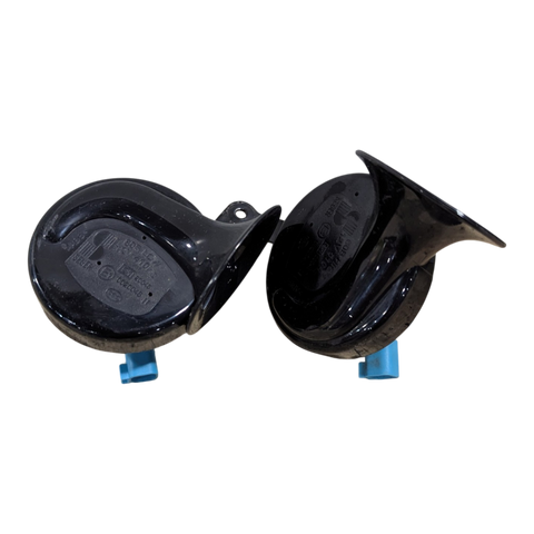 TESLA MODEL Y 15.8V HORN ASSEMBLY 1716494-00-A