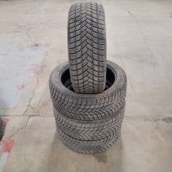 Used tire 235/45R18 Michelin X-Ice Snow
