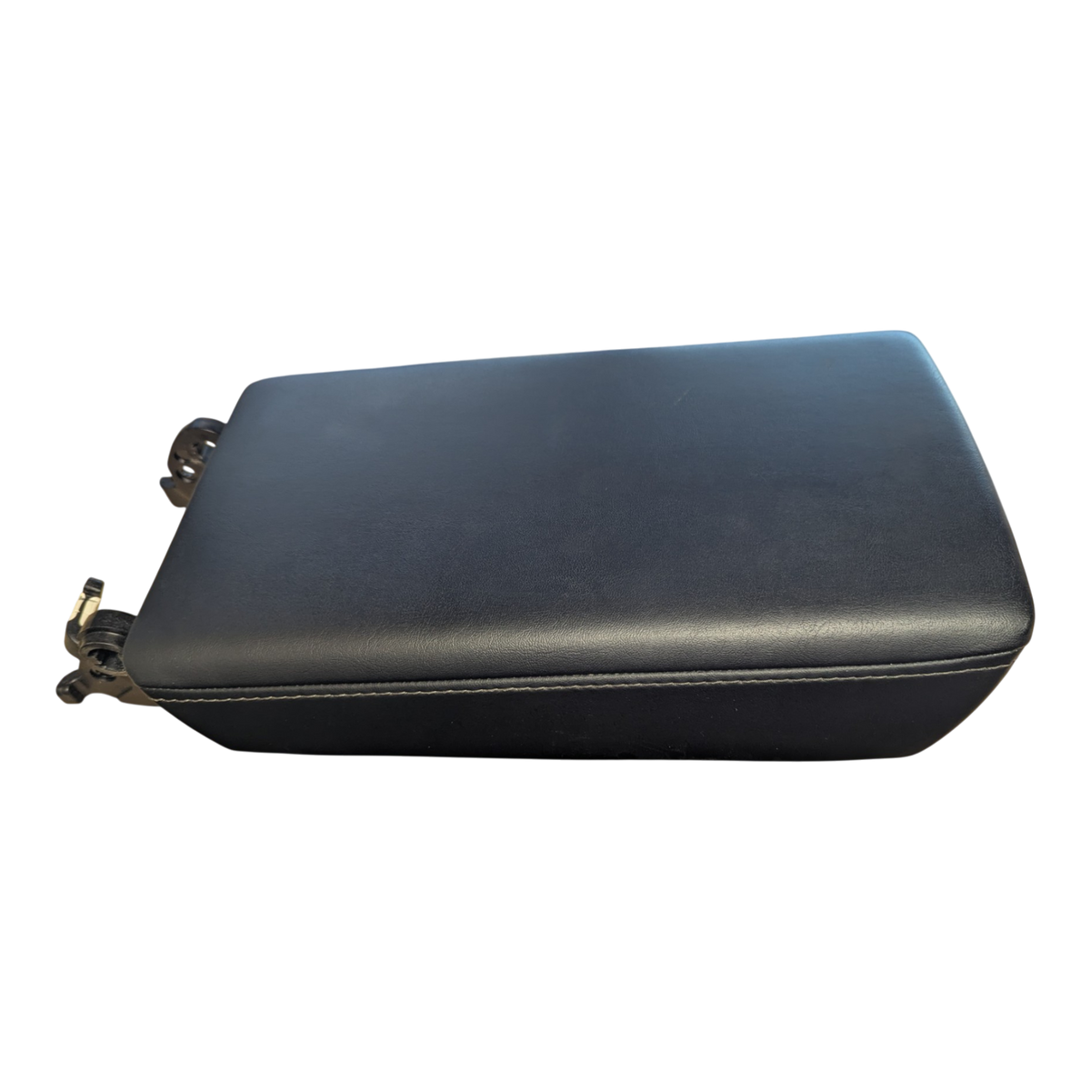 TESLA MODEL 3  CONSOLE, ARMREST 1582886-00-B